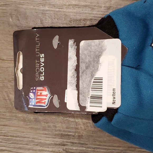 NFL Detriot Lions Utility Gloves - Picture 5 of 5